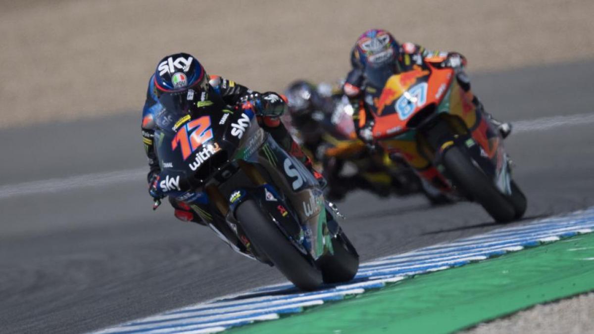 Bezzecchi aprovecha el error de Gardner para ganar en Estiria