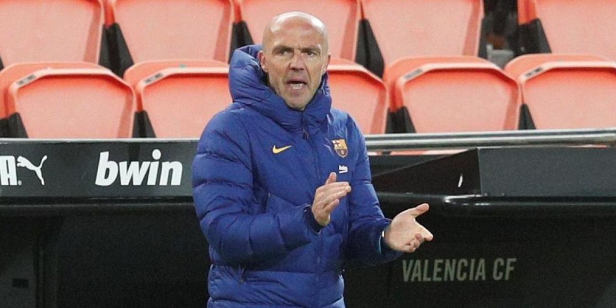 Oficial: Schreuder se convierte en el nuevo entrenador del Ajax