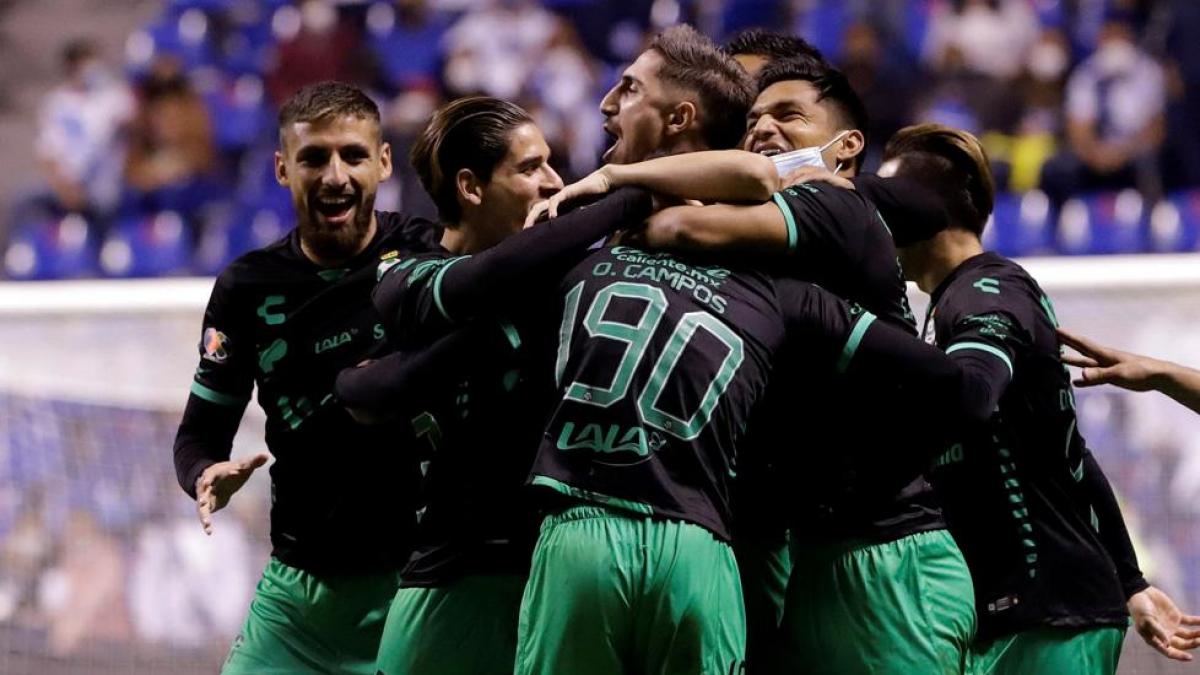 El Puebla mantiene el liderato en México