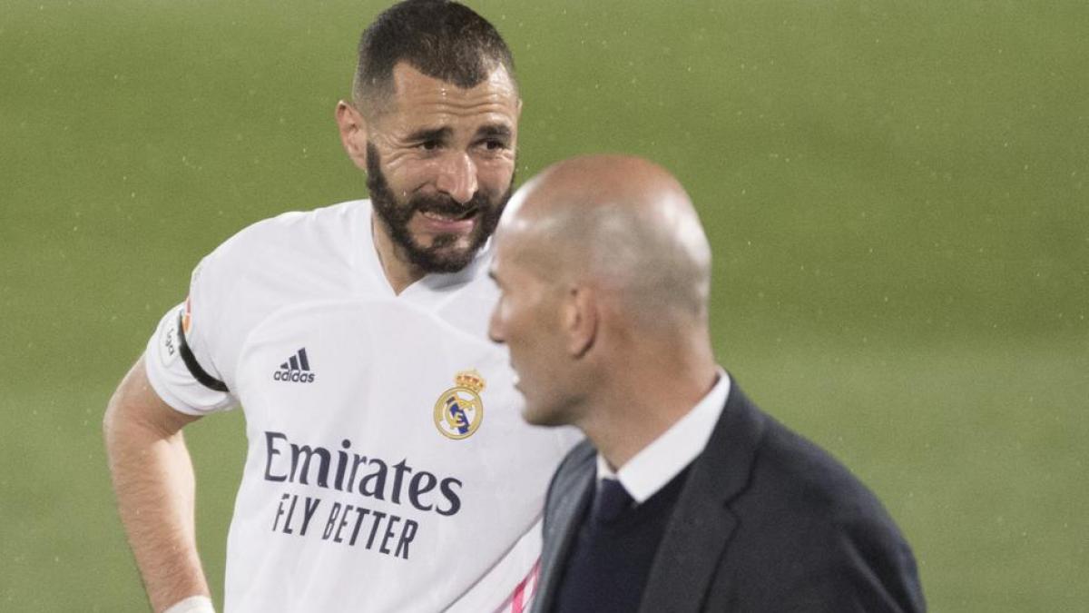 Mensajes de apoyo de Zidane y Benzema a Francia