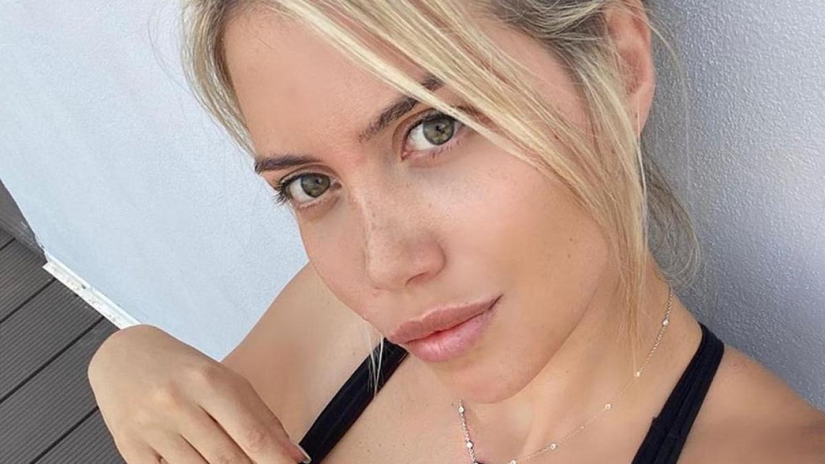 Wanda Nara presume de escotazo en su cumpleaños