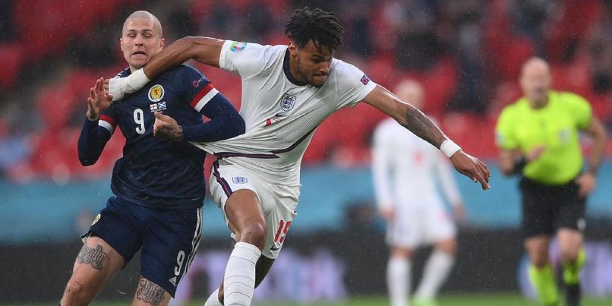 Mings revela que recurrió a un psicólogo antes de la Eurocopa