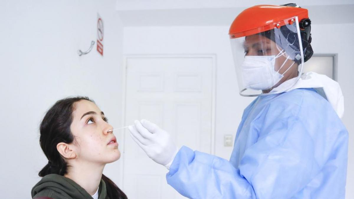La nueva decisión de la Comisión de Salud sobre la cuarentena de la variante ómicron