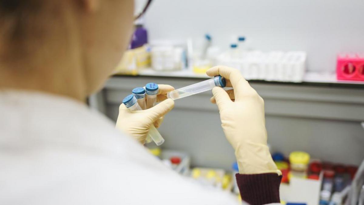 Un nuevo estudio revela que la Covid leve podría alterar la fertilidad de los hombres