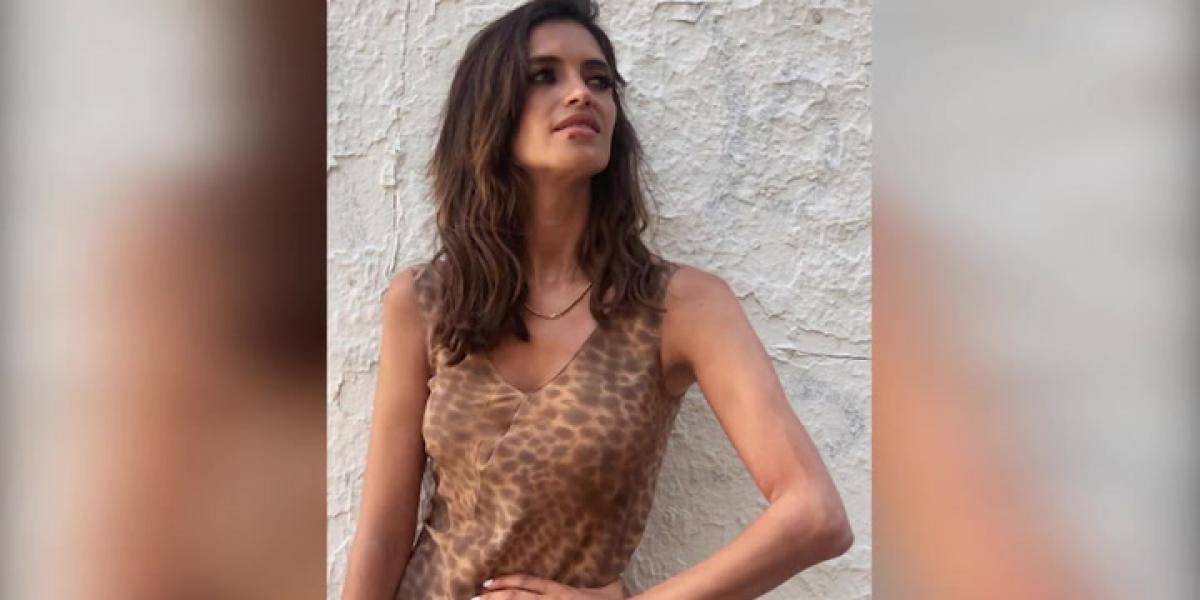 Sara Carbonero, pillada con su nueva ilusión en una discoteca