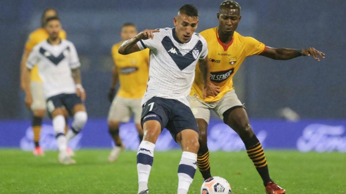 Otro escándalo de Ricardo Centurión fuera de los terrenos de juego