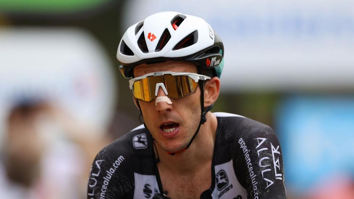 Simon Yates a la espera de recorrido de la Vuelta ante posible doblete