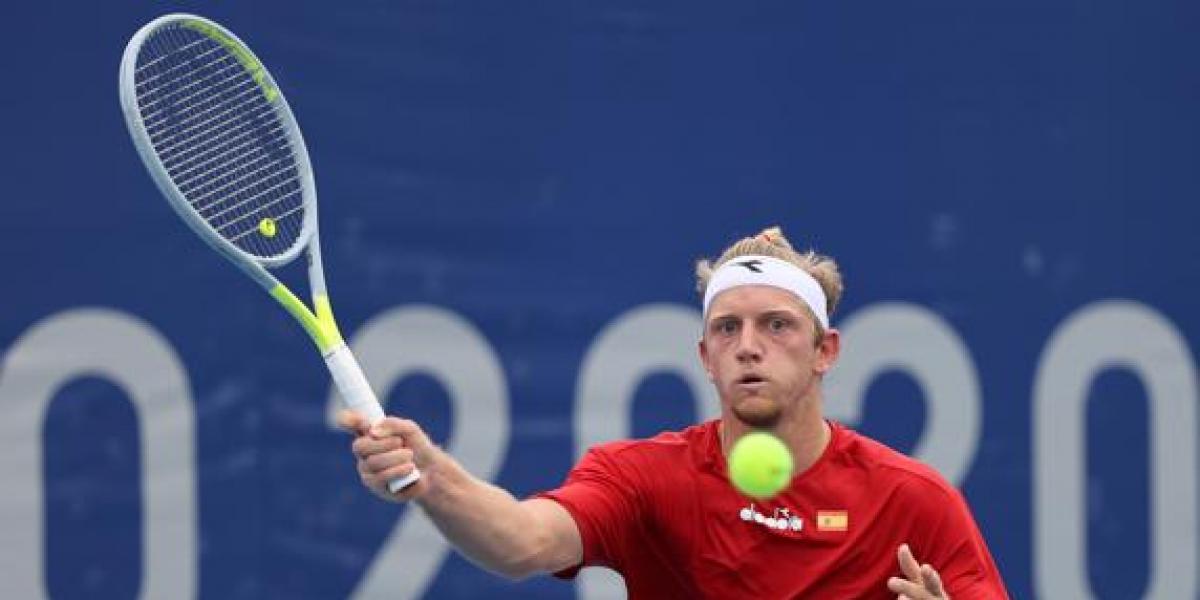 Davidovich remonta ante Simon