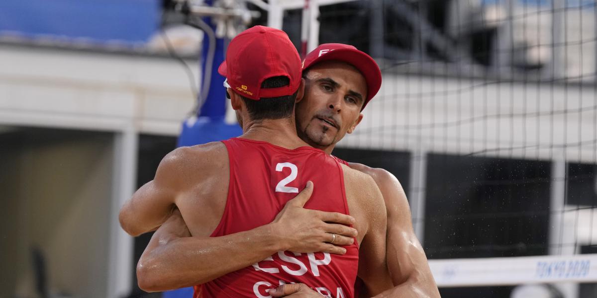 Herrera y Gavira suman una nueva victoria y acaban primeros de grupo