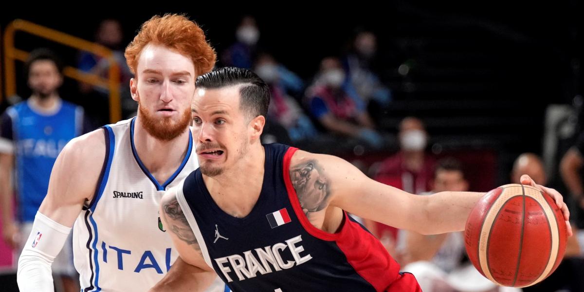 Thomas Heurtel firma un juramento para poder disputar el Eurobasket