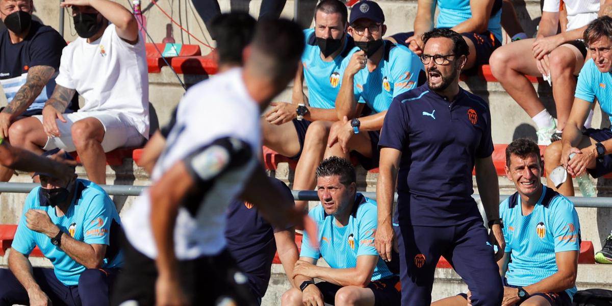 Bordalás aprieta para que lleguen fichajes