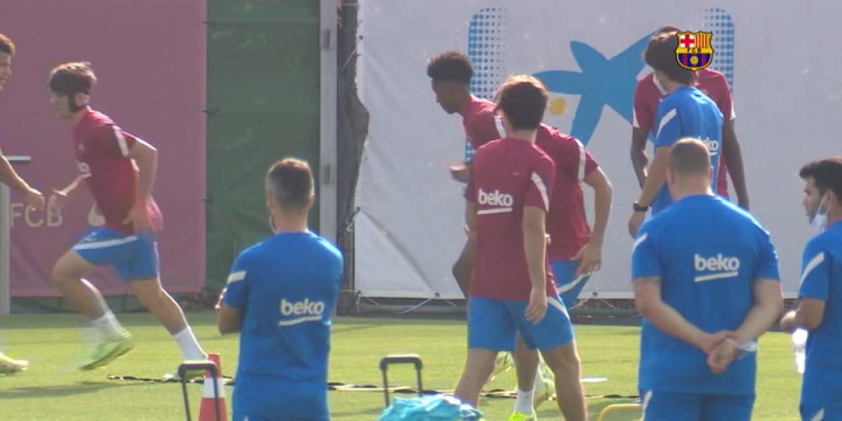 Último entrenamiento antes del debut liguero