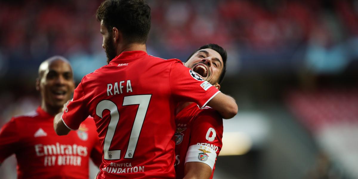 2-1: El Benfica vence al PSV por la mínima y el pase se decidirá en Eindhoven