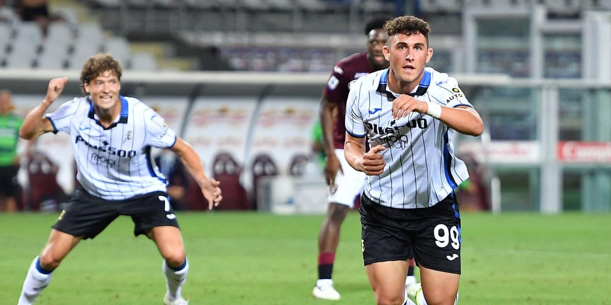 Una maravilla de Muriel y un gol en el 92 de Piccoli lanzan al Atalanta