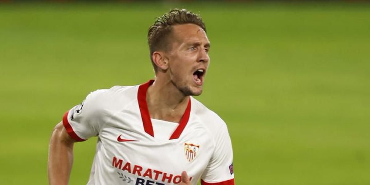 Ya es oficial la cesión de Luuk de Jong al Barça