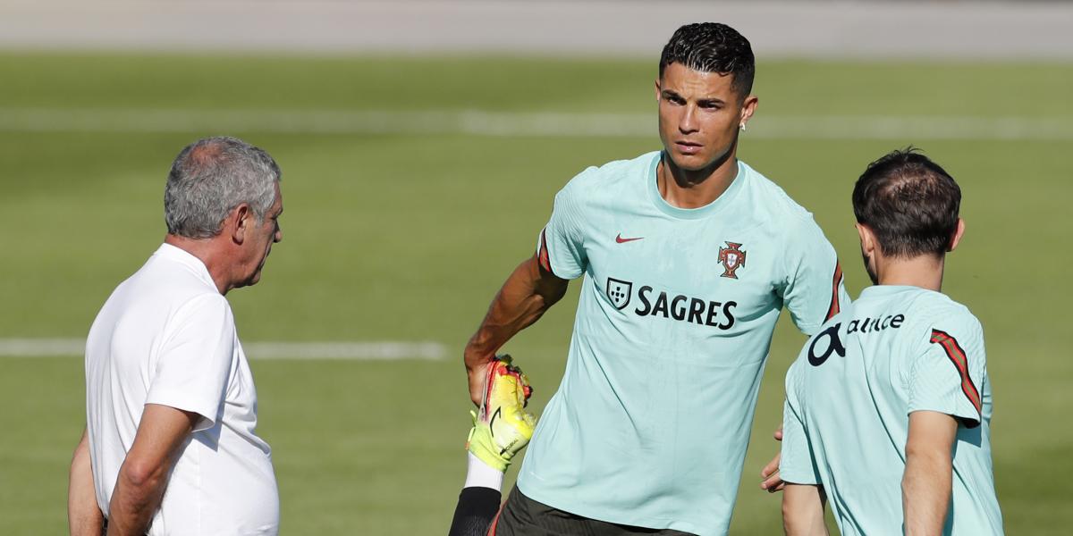 Cristiano deja la concentración de Portugal