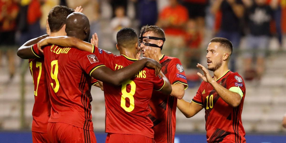 Bélgica machaca a la República Checa con un buen Hazard (3-0)
