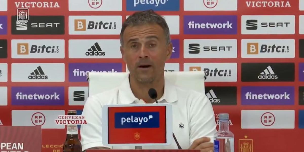 Luis Enrique: Escucho a mis jugadores, pero ellos me tienen que escuchar a mí