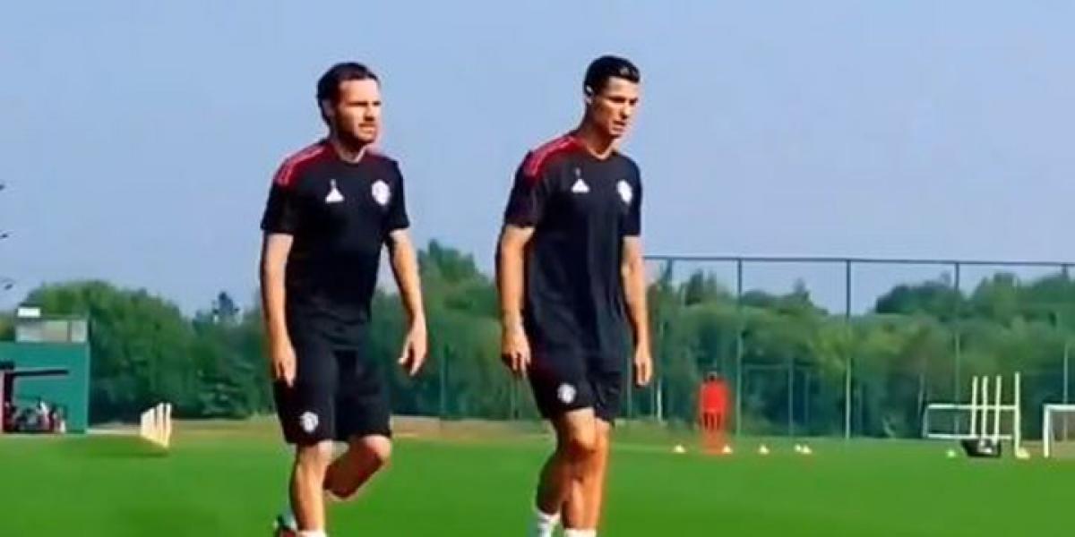 Cristiano ya ejerce de red devil