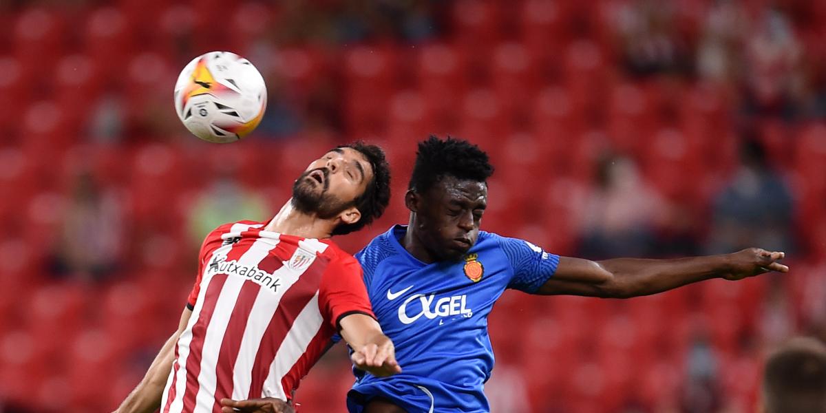 Raúl García vuelve a ser titular tras la baja por lesión de Sancet