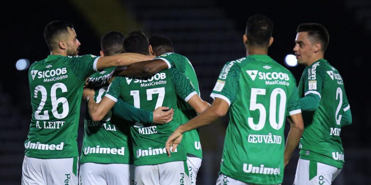 Primer triunfo del Chapecoense