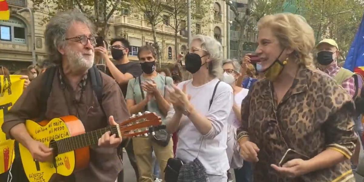 Pilar Rahola se hace viral por lo que ha hecho durante las protestas contra la detención de Puigdemont