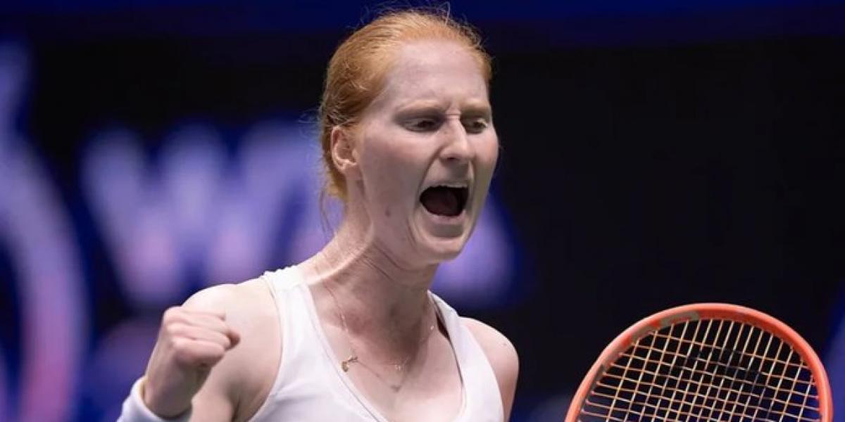 Van Uytvanck agua la fiesta en Nur-Sultan al ganar a Putintseva