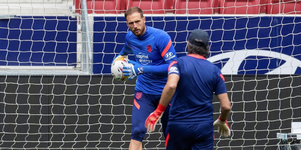 A Oblak se le complica el desafío del sexto Zamora
