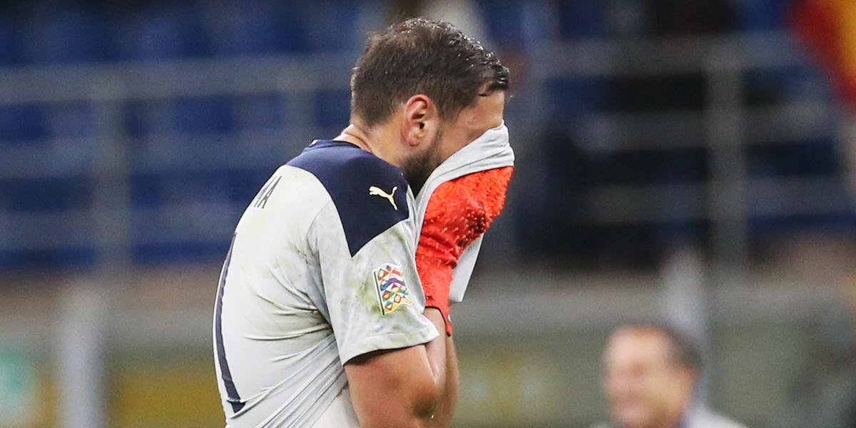 La doble derrota de Donnarumma, consolado por Busquets