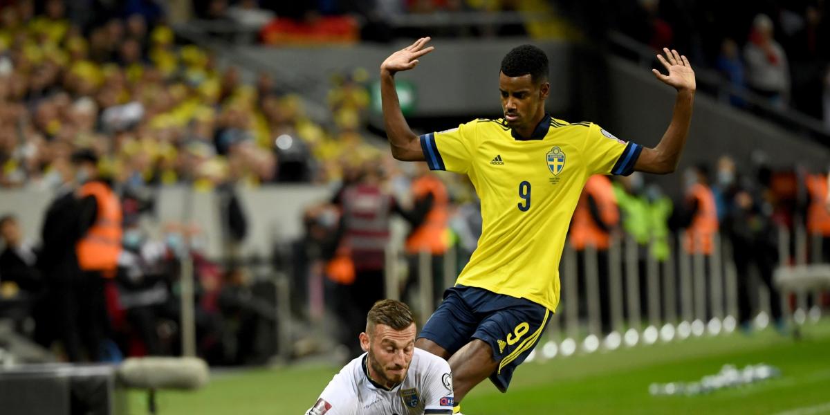 Suecia no falla y se coloca a un solo punto de España (3-0)