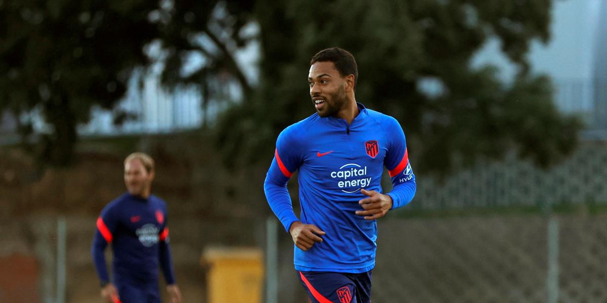 Los internacionales del Atlético vuelven a medias