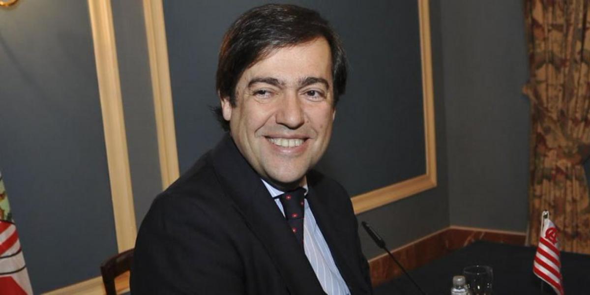 Macua: “La Real está asumiendo nuestro papel histórico en el fútbol vasco”