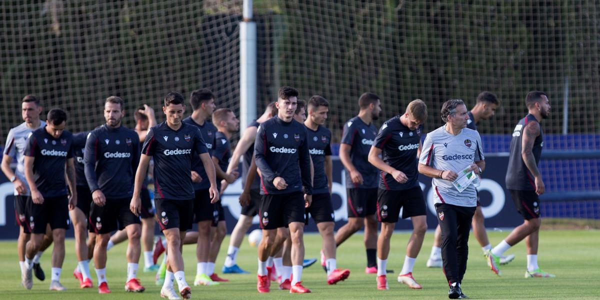 Levante-Getafe, debut caliente para Pereira y Quique
