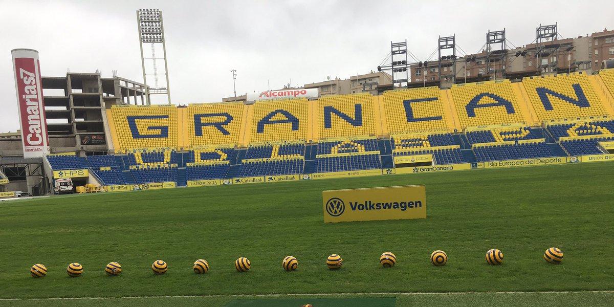 Más de 150 policías para controlar el Las Palmas-Tenerife