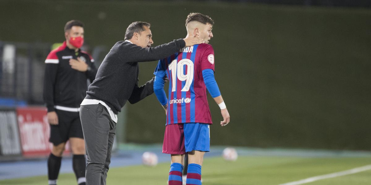 Barça B - Alcoyano, en directo | Sigue la Primera RFEF, en vivo