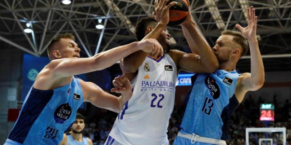 Resumen del Río Breogán - Real Madrid (71-79)