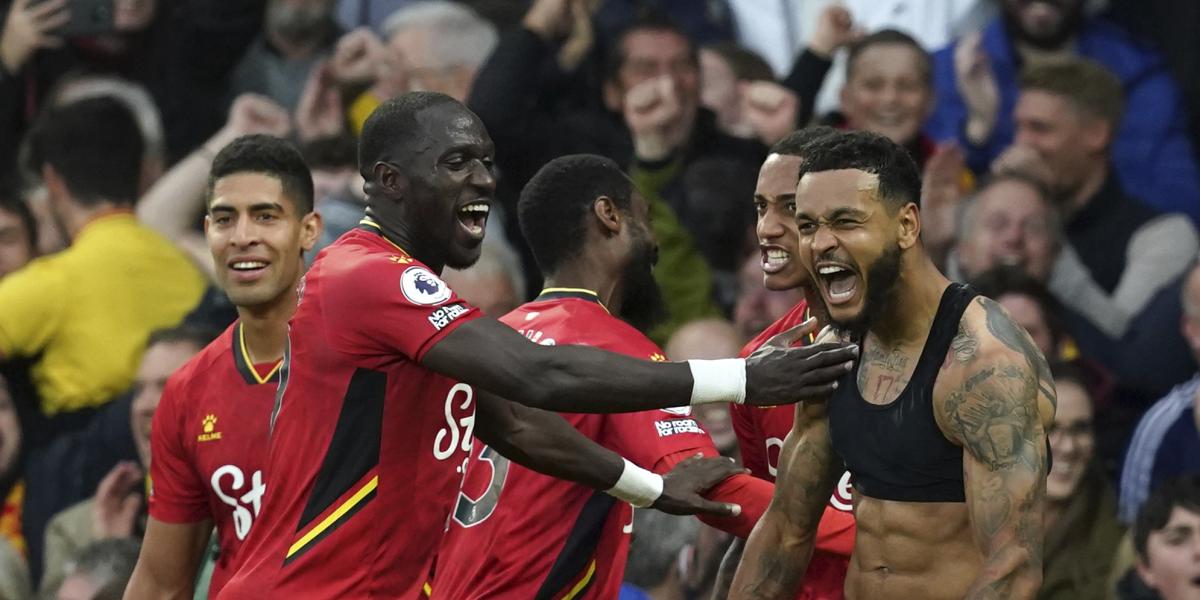 El Watford destroza al Everton en el último cuarto de hora (2-5)