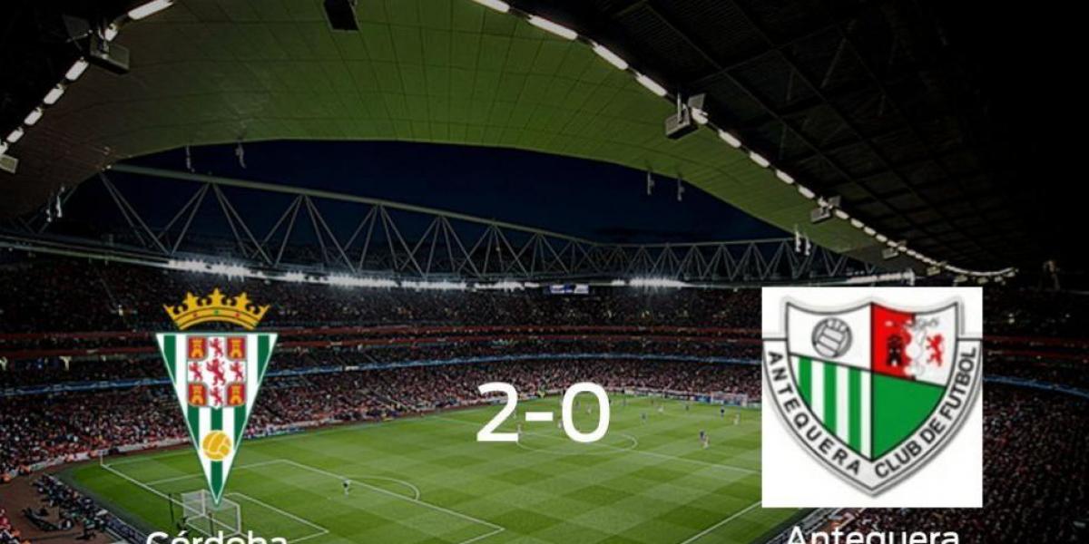 El Córdoba gana 2-0 en casa al Antequera