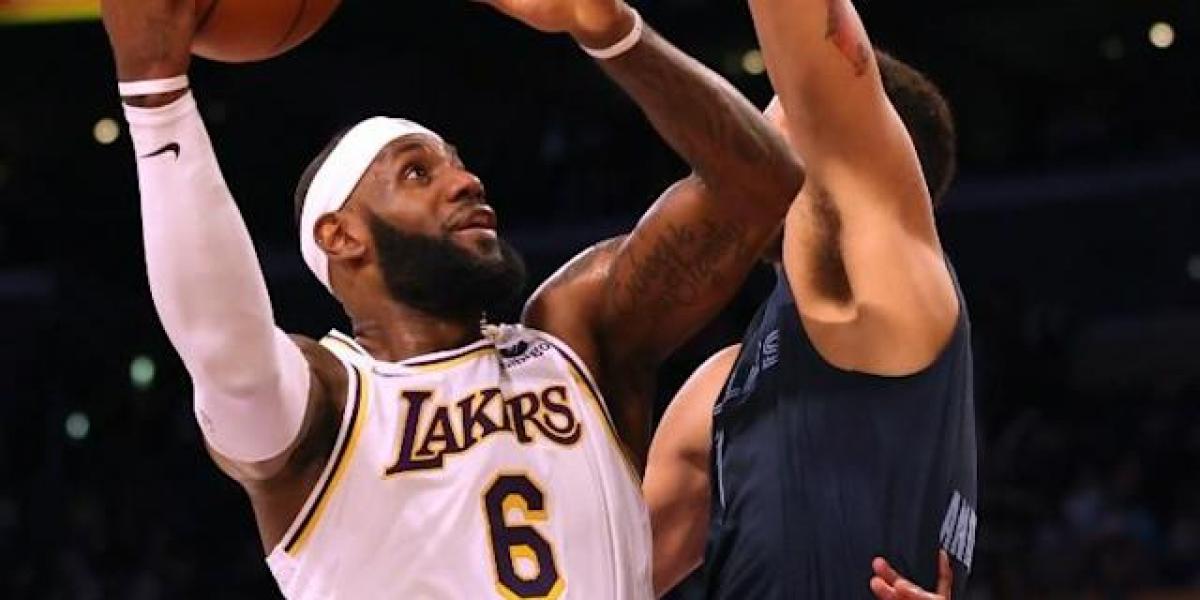 El taponazo de LeBron a Desmond Bane que nunca olvidará