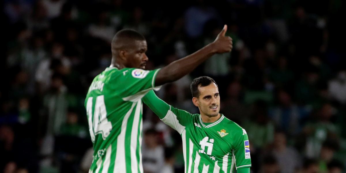 William Carvalho, Álex Moreno y Sabaly apuntan a la titularidad en Vallecas