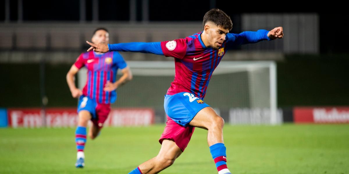 Sergi sube a Abde y Álvaro Sanz y Ansu, Araujo y Roberto, al margen