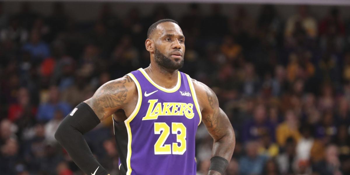 LeBron James critica a la NBA por su falso positivo