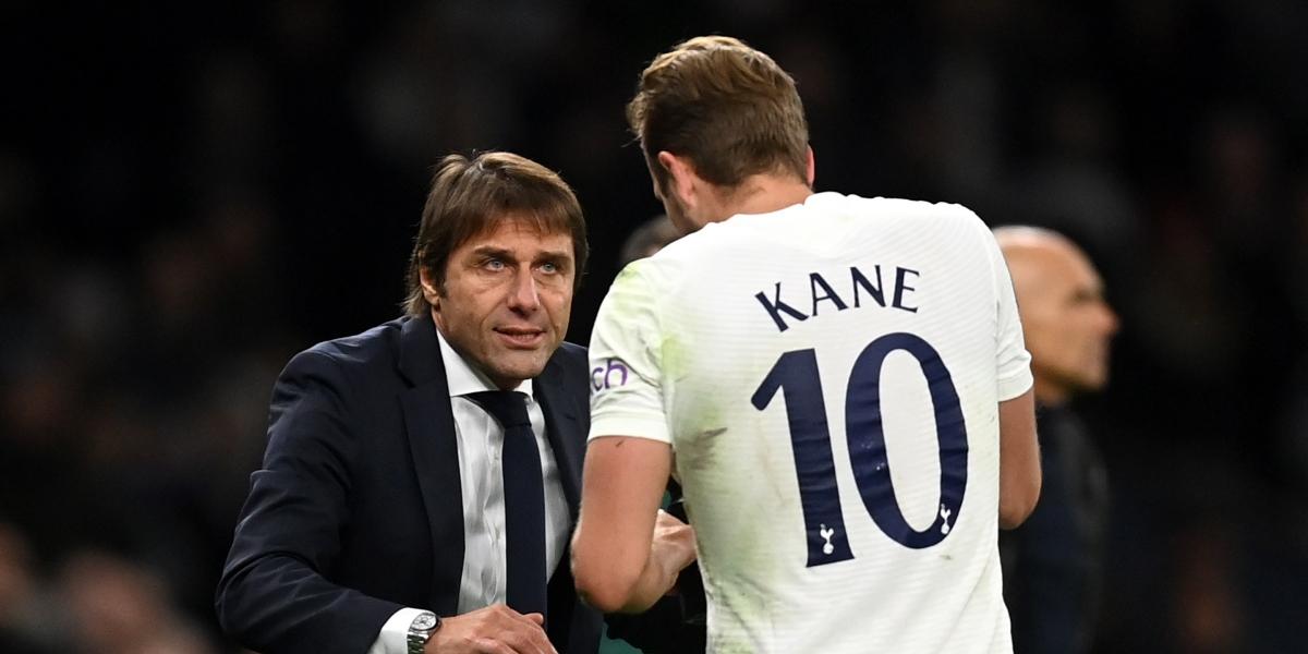 Conte insta al Tottenham a fichar más para optar a la Premier