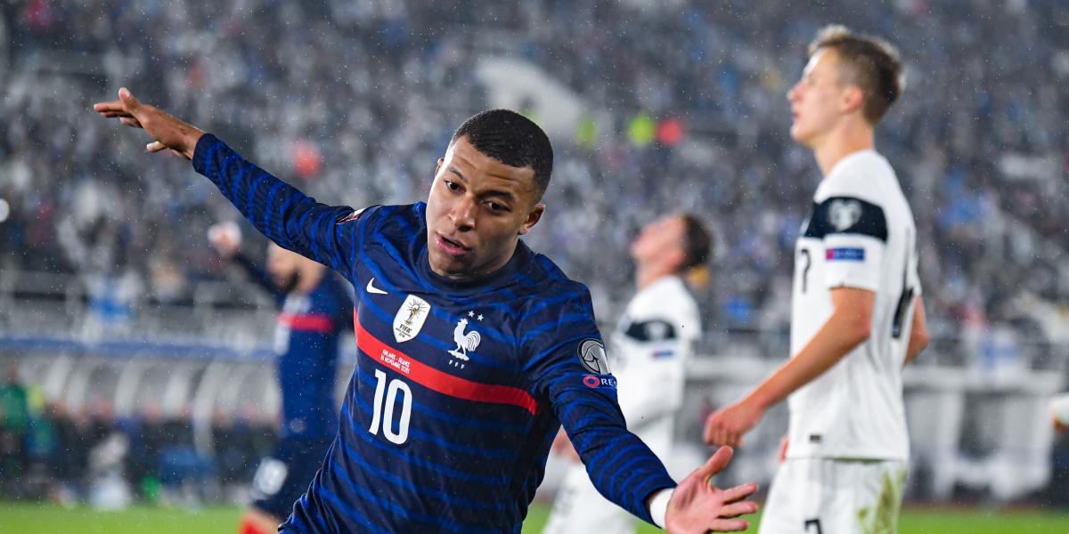 Francia cumple el trámite ganando en Helsinki y Ucrania jugará la repesca