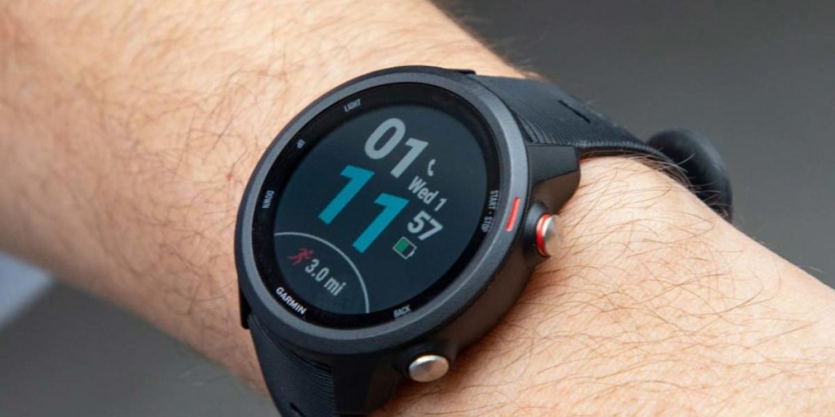 Aprovecha la oferta de Black Friday en este reloj deportivo Garmin con GPS