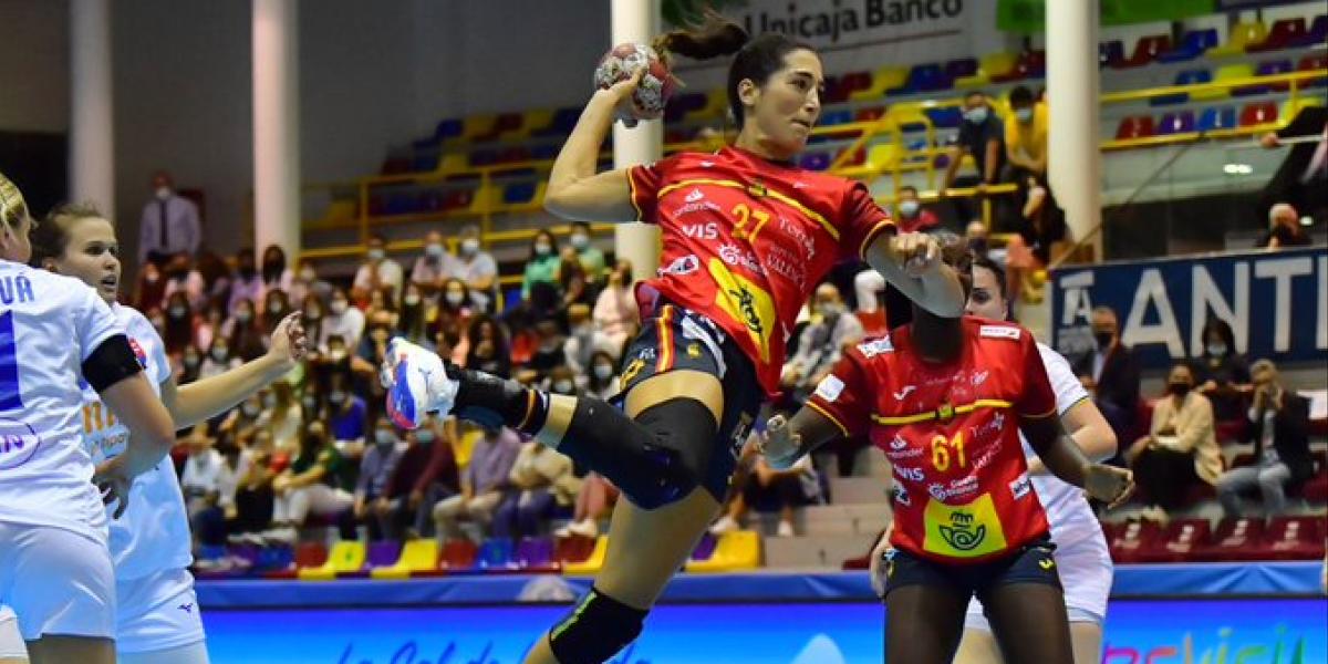 Lara González ficha por el Rapid de Bucarest