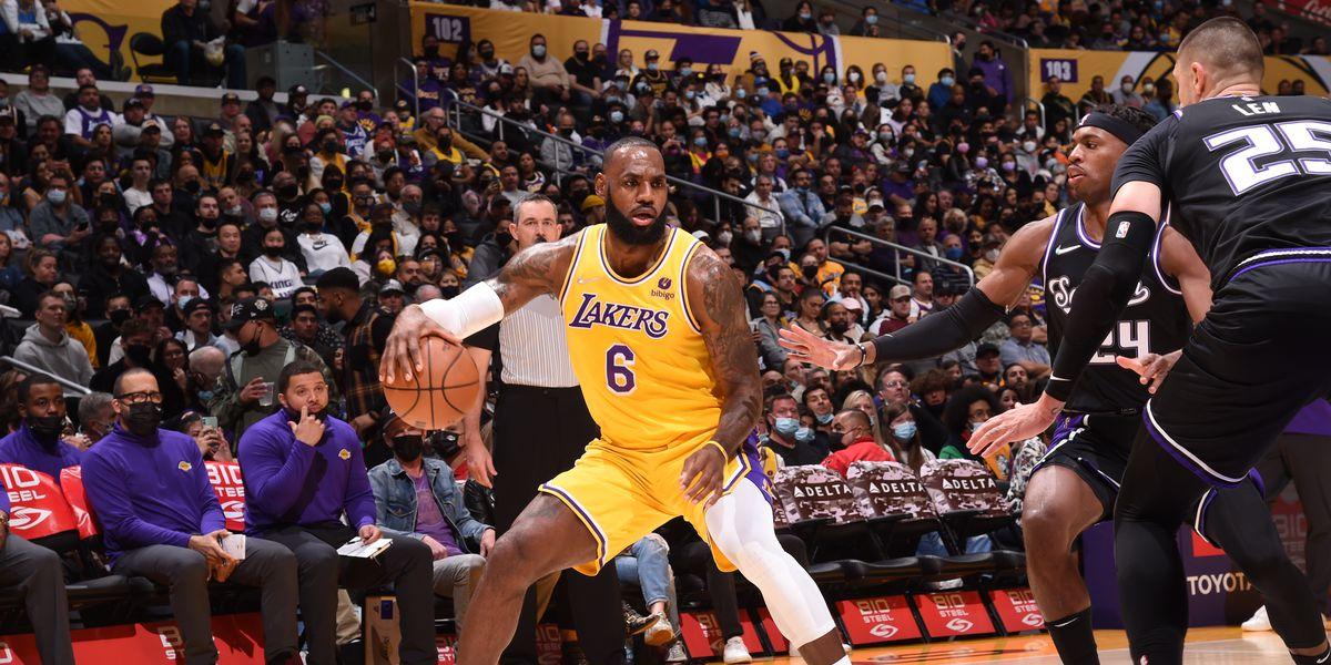 Los Kings ahondan la crisis de Lakers en un final caótico y tres prórrogas