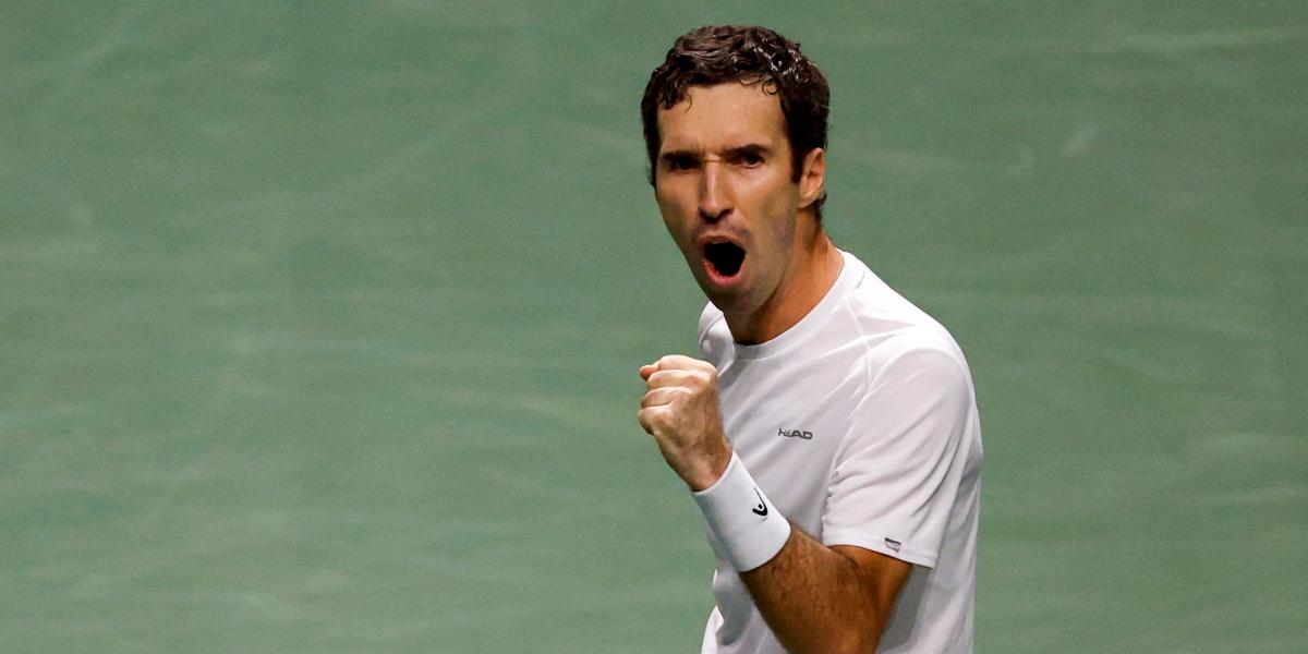 Serbia, en manos de Djokovic tras el increíble KO de Kecmanovic ante Kukushkin