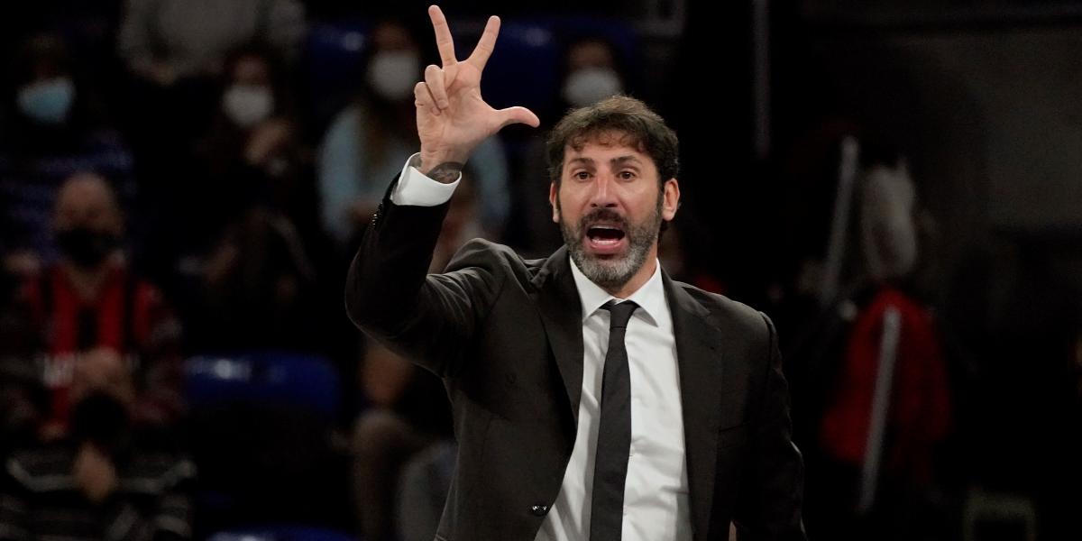 El Bilbao Basket retirará el dorsal 15 de Alex Mumbrú