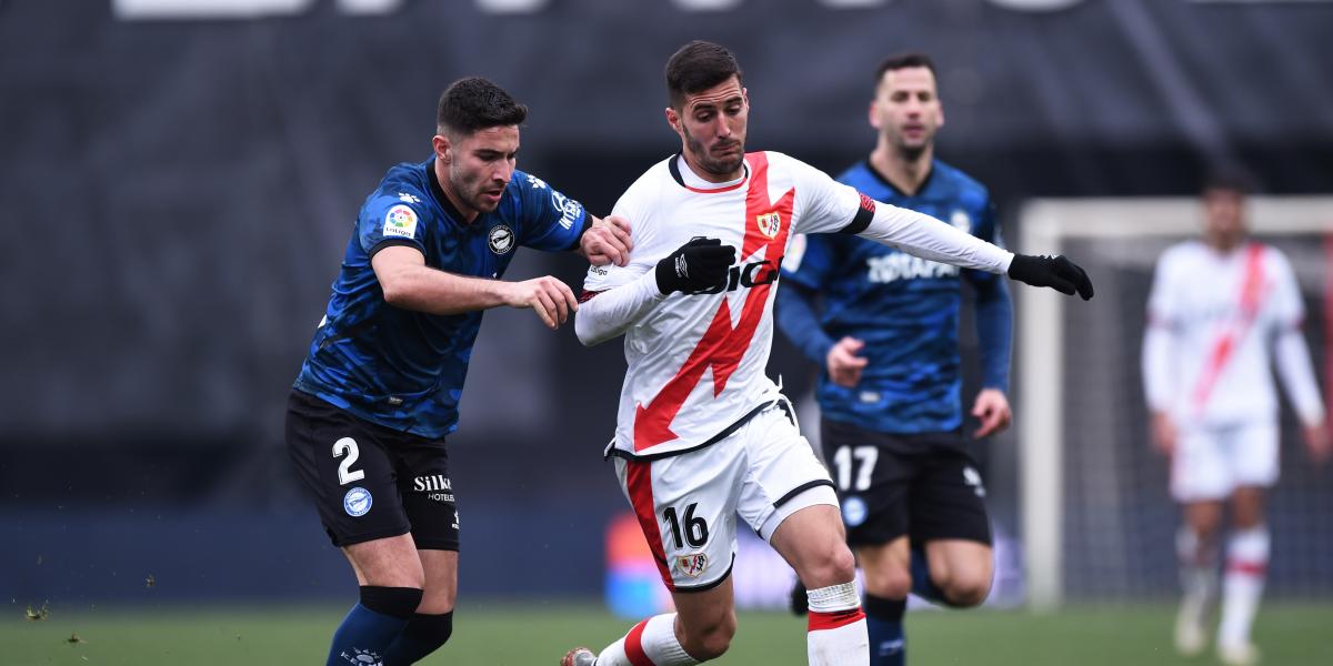 Guardiola: Está bien que la gente se ilusione, pero la meta es la salvación